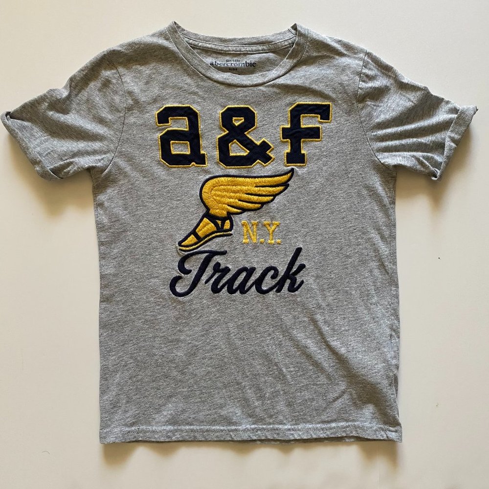 Abercrombie Kids Boys Gray T-Shirt 9/10